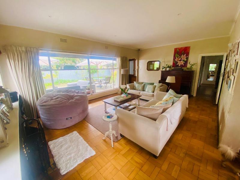 To Let 3 Bedroom Property for Rent in Bergvliet Western Cape